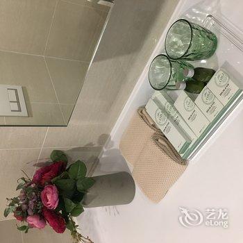 上海尹青公寓(唐陆公路与银樽路交叉口分店)酒店提供图片