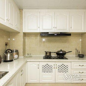 重庆林子余特色民宿(松牌路分店)酒店提供图片