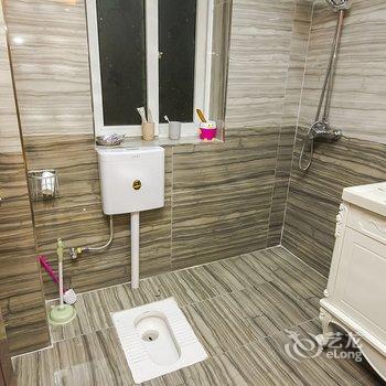 重庆林子余特色民宿(松牌路分店)酒店提供图片