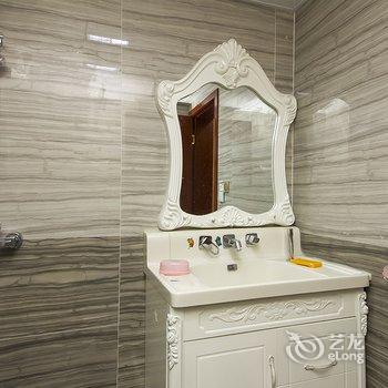 重庆林子余特色民宿(松牌路分店)酒店提供图片