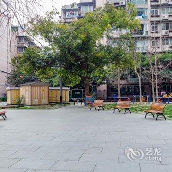 成都成都秀美之居普通公寓(锦里西路店)酒店提供图片