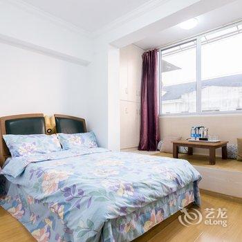 上海三亚梦之滩公寓(华丰路店)酒店提供图片