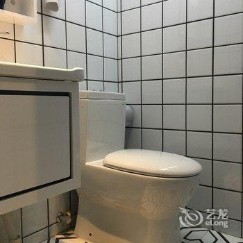 重庆茂缘小屋酒店提供图片