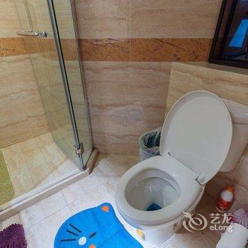 上海互联网妹子的家普通公寓酒店提供图片