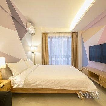 广州柏啦图动漫主题公寓招商公馆店酒店提供图片