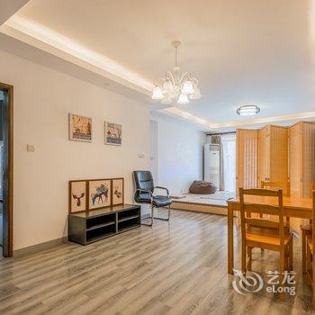 上海置幻温馨简约公寓(分店)酒店提供图片