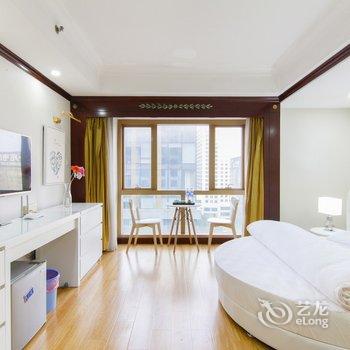 上海近外滩现代简约一居室酒店式公寓酒店提供图片