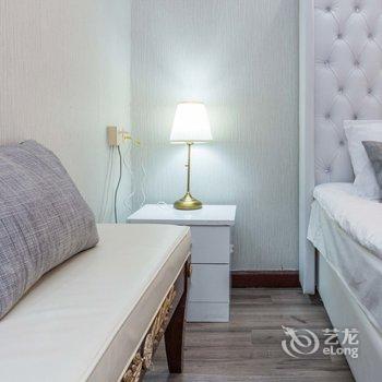 上海近外滩现代简约一居室酒店式公寓酒店提供图片