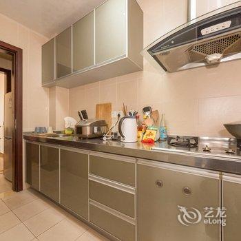 重庆在37楼俯瞰渝中半岛城市天际线江景两房普通公寓酒店提供图片