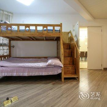 成都城南豪华江景房公寓酒店提供图片