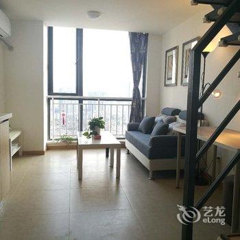 成都成都淡淡的咖啡复式(杉板桥路十里店路口店)酒店提供图片