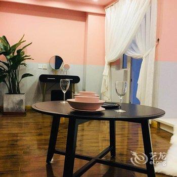 重庆杨旭旭普通公寓酒店提供图片