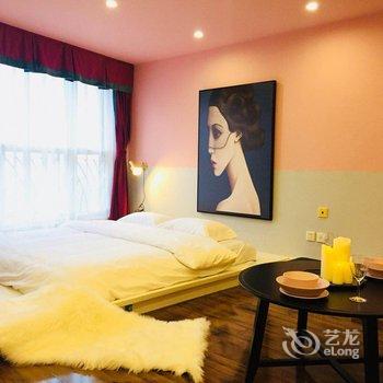 重庆杨旭旭普通公寓酒店提供图片