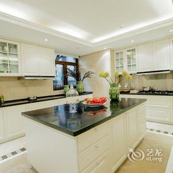 重庆57轰趴大学城店酒店提供图片