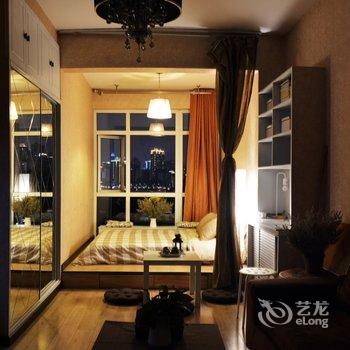 重庆稀妹特色民宿(李子坝正街分店)酒店提供图片