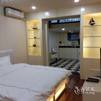 上海常青藤特色民宿(娄山关路分店)酒店提供图片
