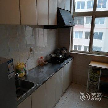 青岛出门就是海整天浪普通公寓酒店提供图片