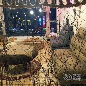 重庆有多远 走多远公寓(二层路分店)酒店提供图片