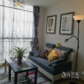 成都成都淡淡的咖啡复式(杉板桥路十里店路口店)酒店提供图片