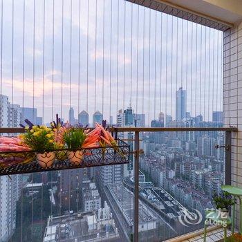 广州广州飘蓝·雅苑珠城会展广州塔普通公寓(天河东路店)酒店提供图片