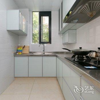 上海滴水湖悠悠庭院民宿(古棕路店)酒店提供图片