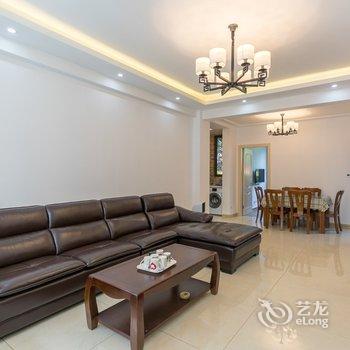 上海滴水湖悠悠庭院民宿(古棕路店)酒店提供图片