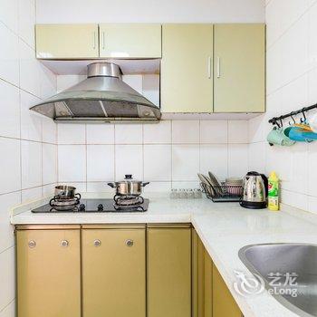 重庆猫头鹰7号·欢聚时光解放碑最中心公寓酒店提供图片