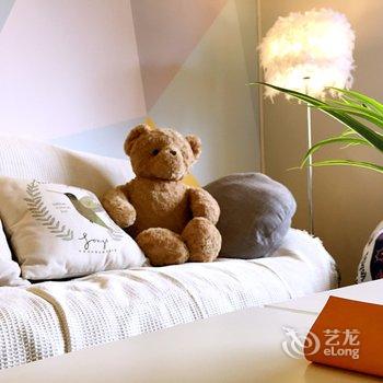 重庆猫头鹰7号·欢聚时光解放碑最中心公寓酒店提供图片