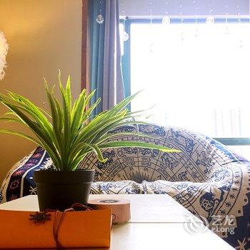 重庆猫头鹰7号·欢聚时光解放碑最中心公寓酒店提供图片