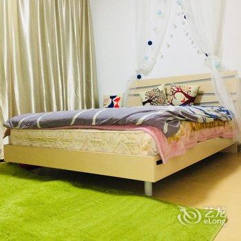 上海上海罗夏峰酒店式公寓(申江路店)酒店提供图片