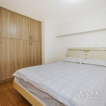 福州五四北泰禾广场复式公寓酒店提供图片