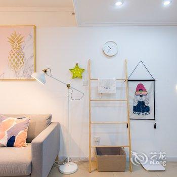 重庆不远民宿(鲤鱼池路分店)酒店提供图片