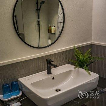 高雄碧港良居酒店提供图片