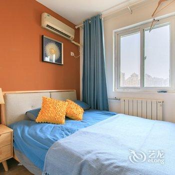 济南济南泉城广场芙蓉街服装设计师的家普通公寓(经二路店)酒店提供图片