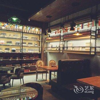 洛阳杜赫太空舱温泉宾馆酒店提供图片