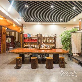 西双版纳同成vr客栈(泼水广场店)酒店提供图片