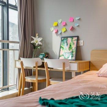 成都柒月成都公寓(文武路东分店)酒店提供图片