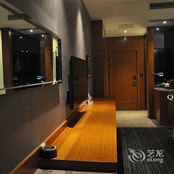 Q+长宁月亮半岛主题酒店酒店提供图片