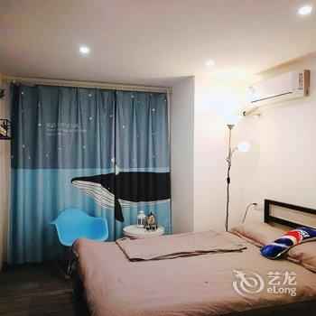 重庆纯色小二公寓(洋河二路分店)酒店提供图片