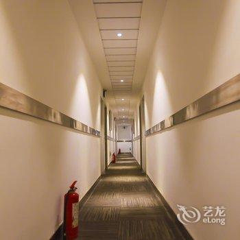 ���¿�ݾƵ�(��³ľ�볤��·��)�Ƶ��ṩͼƬ