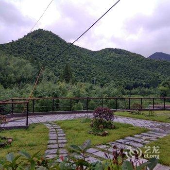 莫干山暗龙山庄酒店提供图片