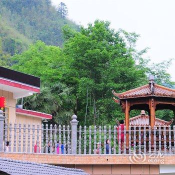 张家界景区天桥客栈酒店提供图片