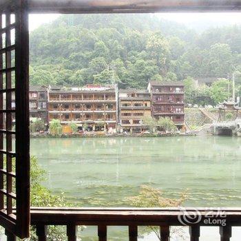 凤凰考拉小屋酒店提供图片