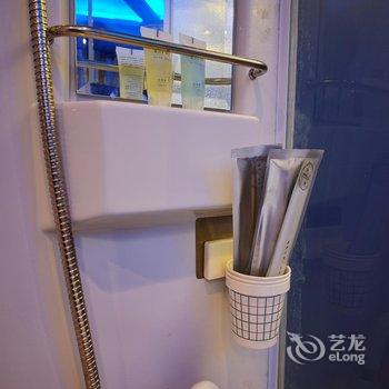 榆中新兰院主题宾馆酒店提供图片