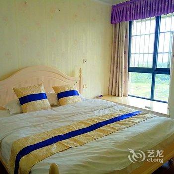 峨眉山市爱e家酒店式家庭公寓(食为天美食街店)酒店提供图片