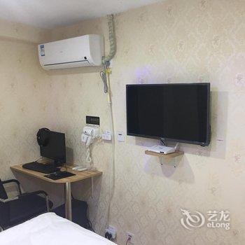 大庆爱转角时尚旅馆酒店提供图片