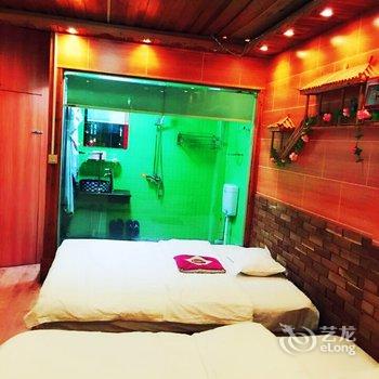 凤凰兄弟人家吊脚楼客栈(旗舰店)酒店提供图片