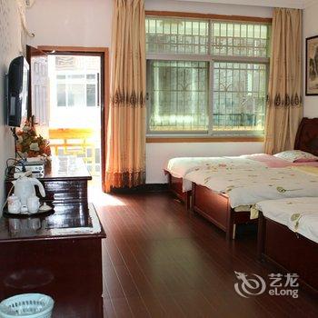 凤凰清波楼客栈酒店提供图片