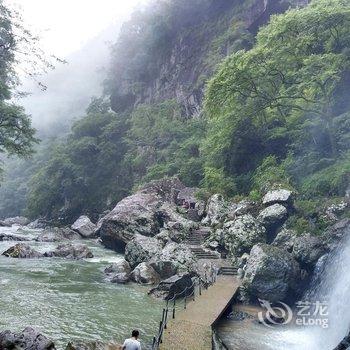 屏南山里瀑下酒店提供图片