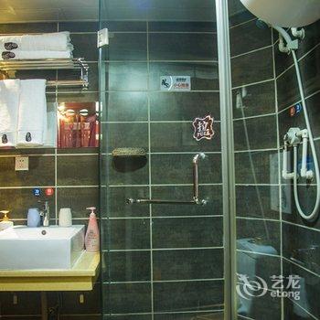 凤凰悦容阁客栈酒店提供图片